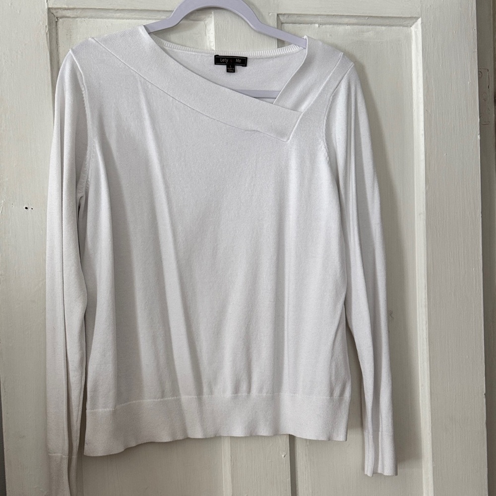 Chic White Asymmetrical Sweater